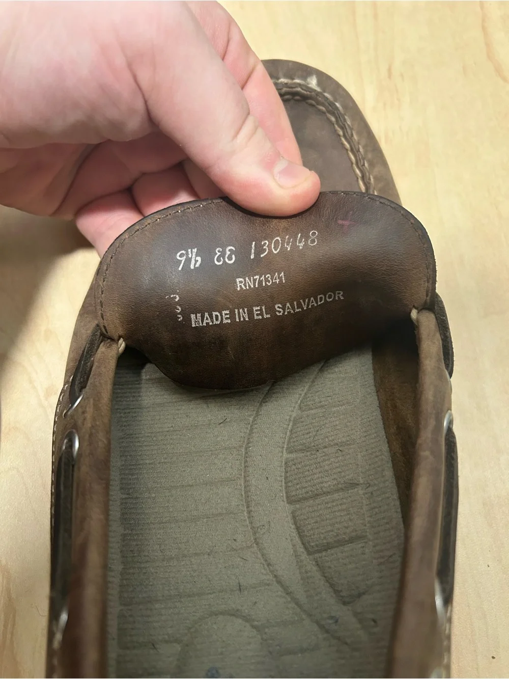 L.L.Bean brown leather handsewn moccasins men’s size 9.5